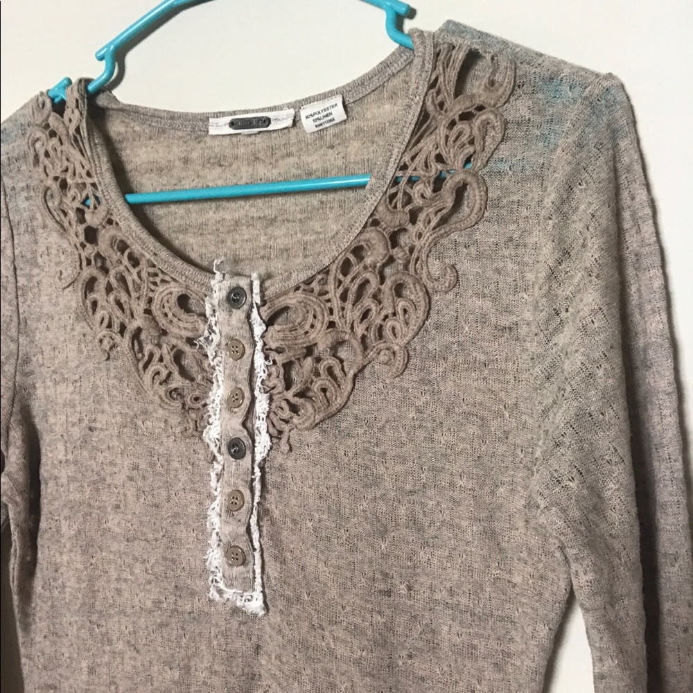 Miss Me small long sleeve top